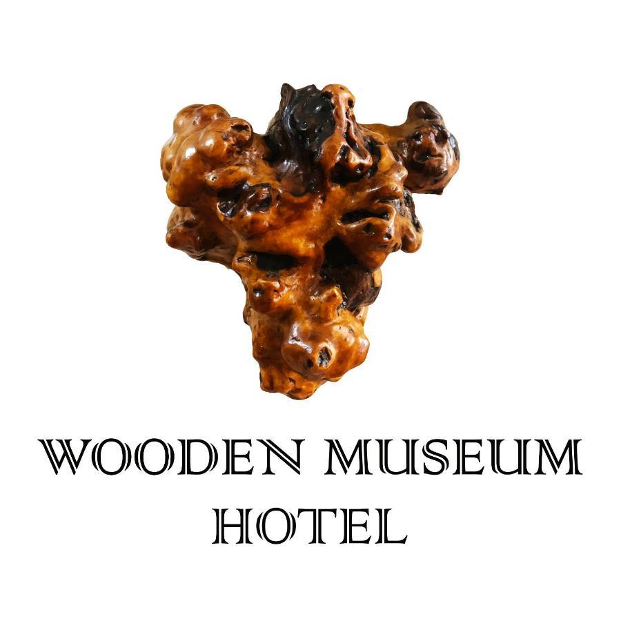 Wooden Museum Hotel Kutaiszi Kültér fotó