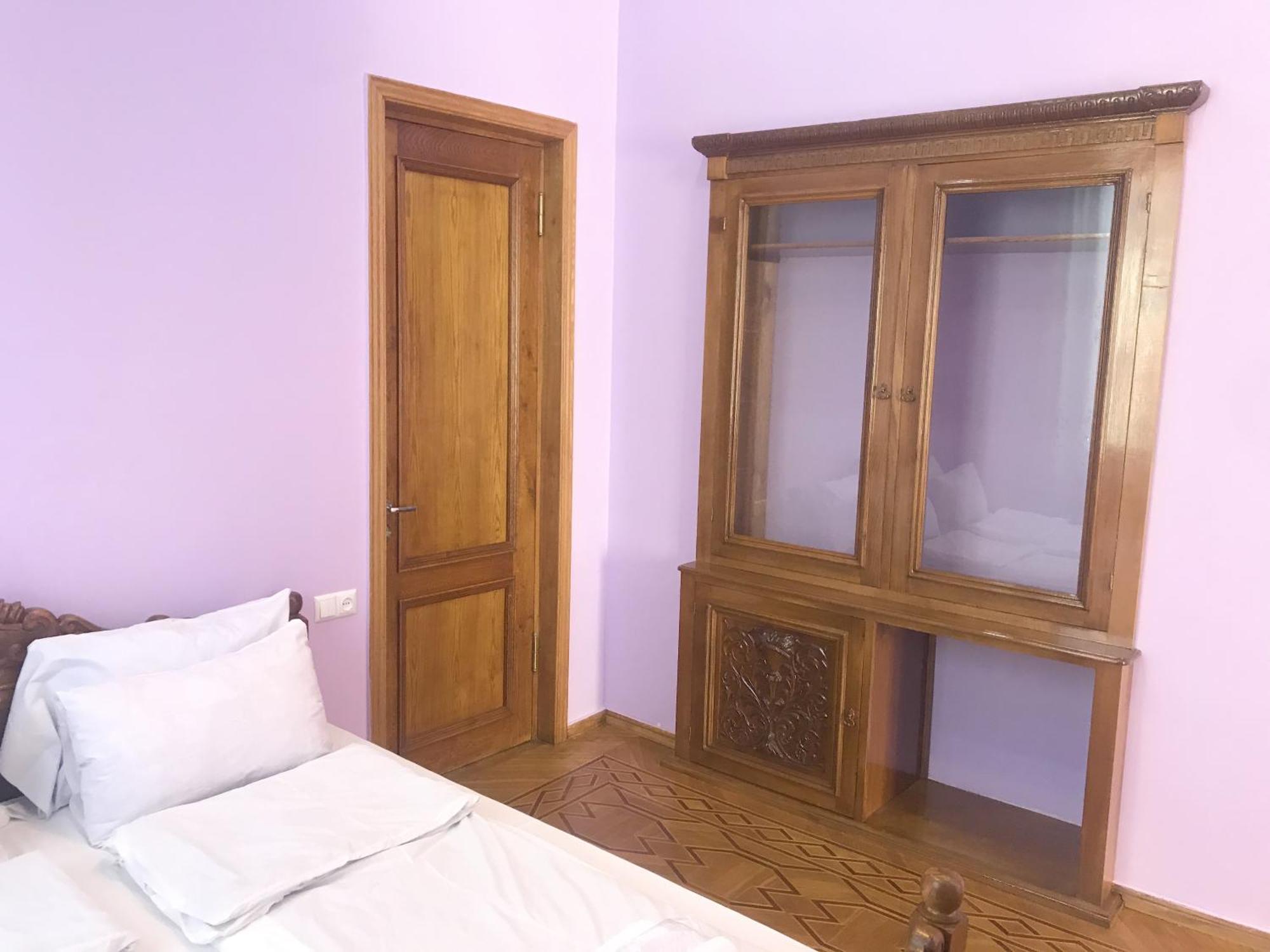 Wooden Museum Hotel Kutaiszi Szoba fotó